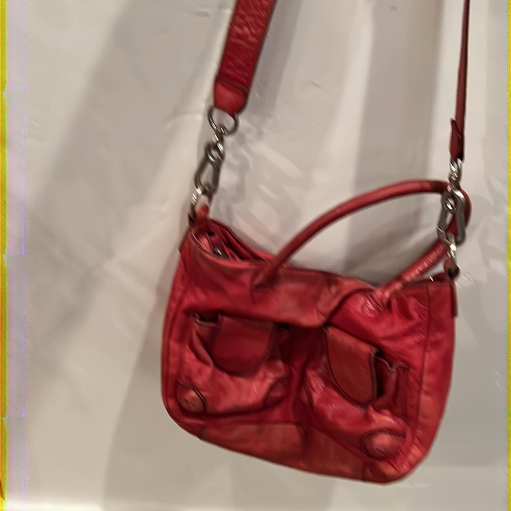 Liebeskind Berlin red shoulder or crossbody leather bag. - Picture 5 of 9
